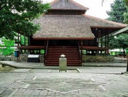 Taman Purbakala Lamongan Jawa Timur